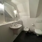 Hotel U Cervene Zidle - Red Chair Praga
