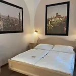 U Cervene Zidle - Red Chair Praga