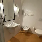 Hotel U Cervene Zidle - Red Chair 3*