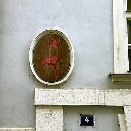 U Cervene Zidle - Red Chair 3* Praha