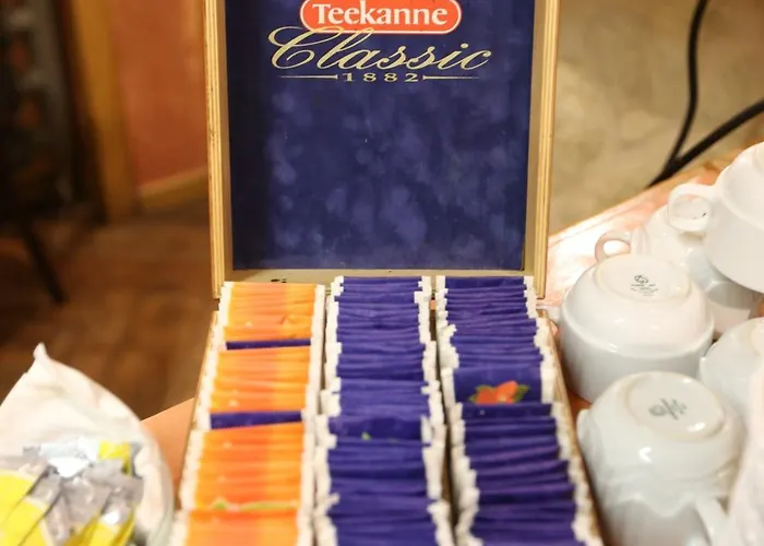 ホテル ウ チェルヴェネ ジドレ - レッド チェア 3*