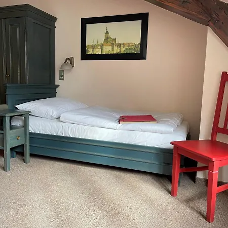 U Cervene Zidle - Red Chair Hotel 3*