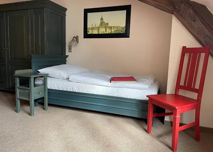 U Cervene Zidle - Red Chair Hotel 3*