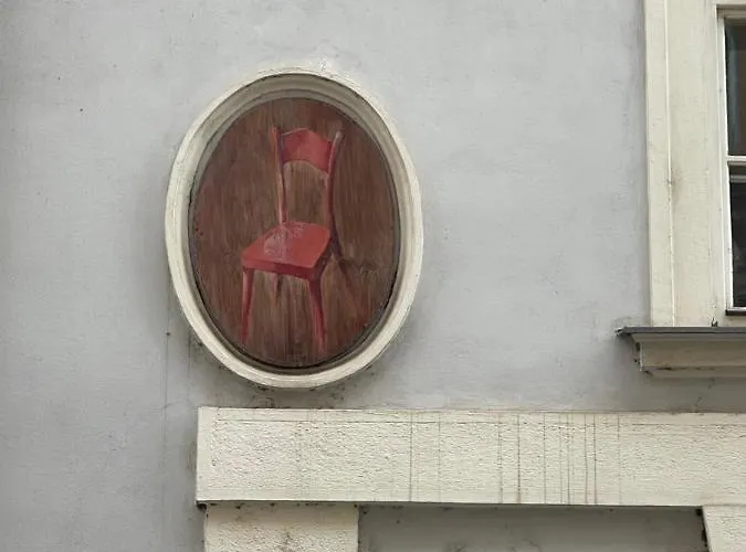 U Cervene Zidle - Red Chair 3* Praga
